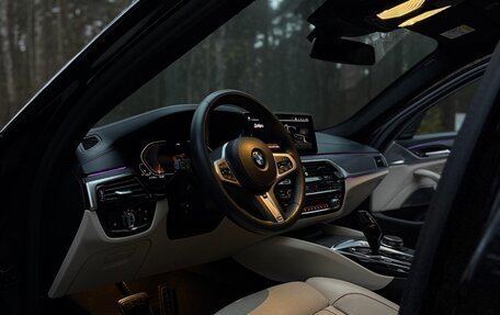 BMW 5 серия, 2020 год, 5 500 000 рублей, 11 фотография