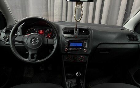 Volkswagen Polo VI (EU Market), 2011 год, 649 777 рублей, 6 фотография