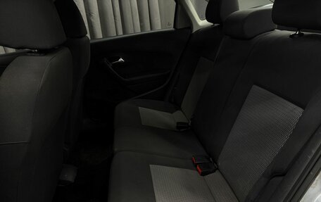 Volkswagen Polo VI (EU Market), 2011 год, 649 777 рублей, 13 фотография