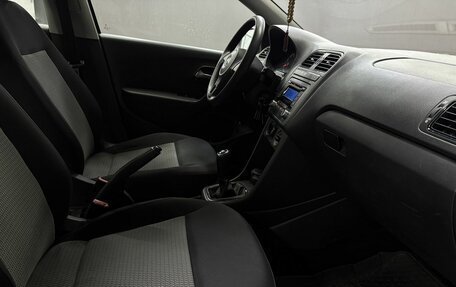 Volkswagen Polo VI (EU Market), 2011 год, 649 777 рублей, 15 фотография