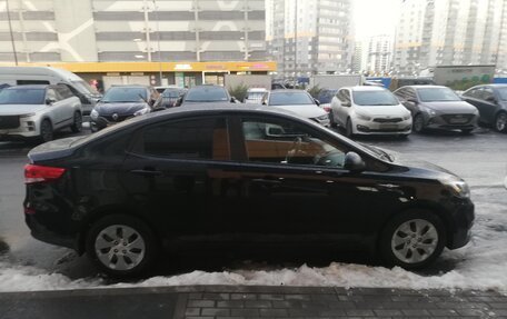 KIA Rio III рестайлинг, 2017 год, 990 000 рублей, 8 фотография