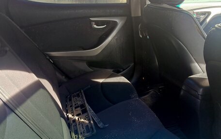 Hyundai Elantra V, 2012 год, 400 000 рублей, 11 фотография