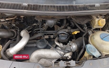 Volkswagen Caravelle T5, 2007 год, 1 400 000 рублей, 8 фотография