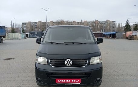 Volkswagen Caravelle T5, 2007 год, 1 400 000 рублей, 21 фотография