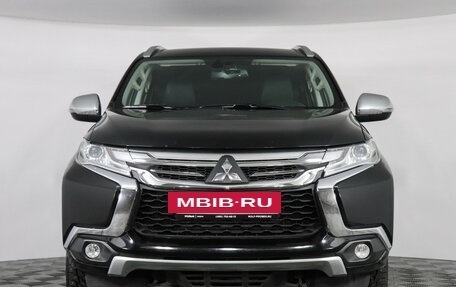 Mitsubishi Pajero Sport III рестайлинг, 2017 год, 2 999 000 рублей, 2 фотография