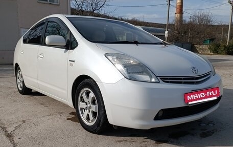 Toyota Prius, 2007 год, 720 000 рублей, 4 фотография