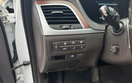 Genesis G80 I, 2017 год, 2 500 000 рублей, 21 фотография