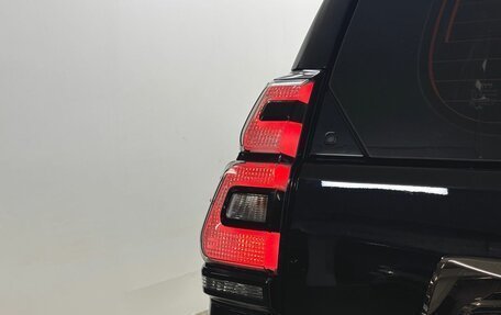 Toyota Land Cruiser Prado 150 рестайлинг 2, 2021 год, 5 570 000 рублей, 10 фотография