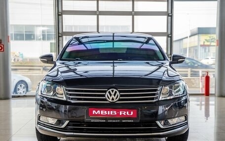 Volkswagen Passat B7, 2012 год, 1 428 000 рублей, 2 фотография