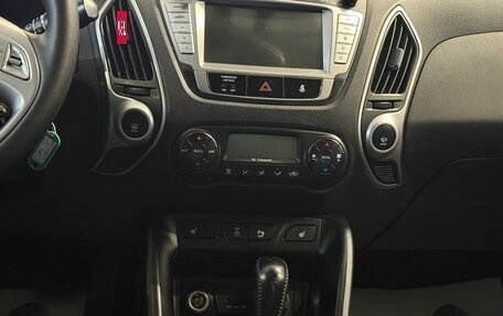 Hyundai ix35 I рестайлинг, 2013 год, 1 190 000 рублей, 11 фотография