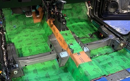 Volkswagen Tiguan II, 2021 год, 4 500 000 рублей, 16 фотография