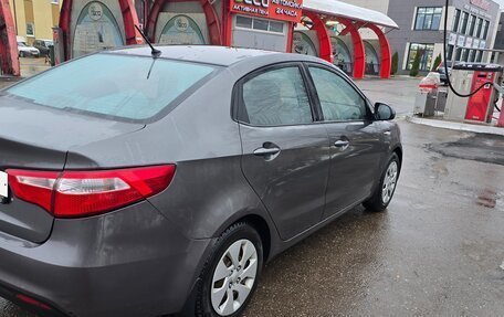 KIA Rio III рестайлинг, 2014 год, 730 000 рублей, 5 фотография