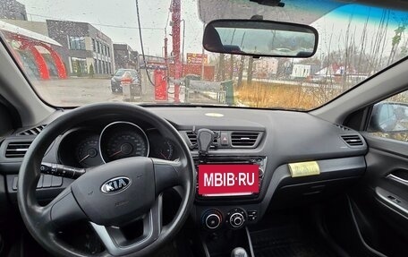 KIA Rio III рестайлинг, 2014 год, 730 000 рублей, 14 фотография