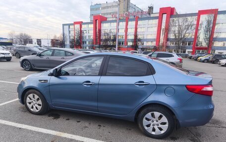 KIA Rio III рестайлинг, 2014 год, 900 000 рублей, 4 фотография