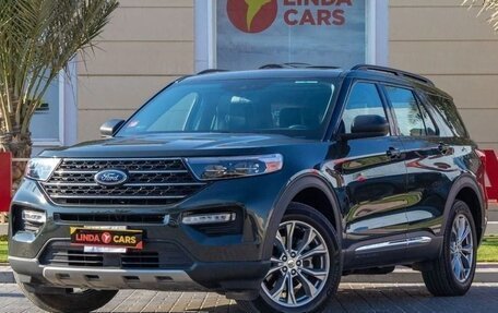 Ford Explorer VI, 2022 год, 6 400 000 рублей, 2 фотография