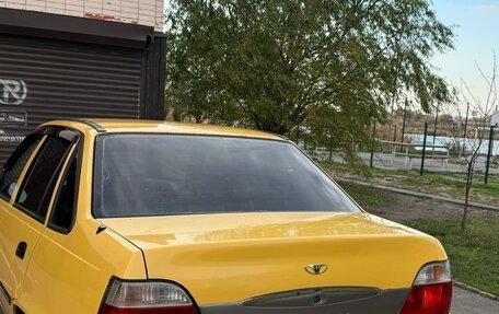 Daewoo Nexia I рестайлинг, 2004 год, 145 000 рублей, 4 фотография