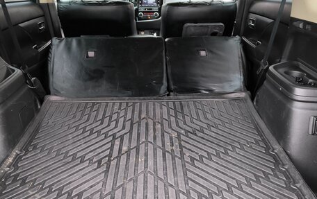 Mitsubishi Outlander III рестайлинг 3, 2019 год, 1 950 000 рублей, 12 фотография