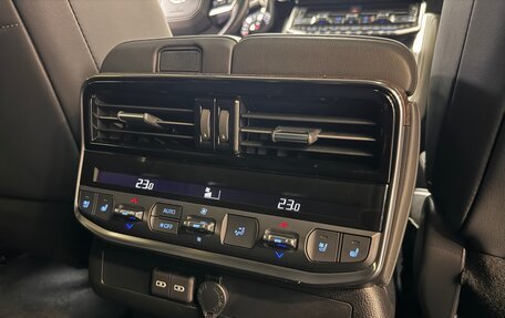 Toyota Land Cruiser, 2022 год, 11 700 000 рублей, 15 фотография