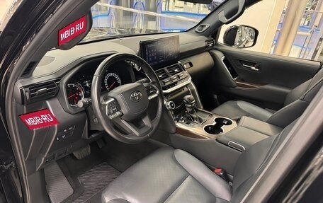 Toyota Land Cruiser, 2022 год, 11 700 000 рублей, 20 фотография