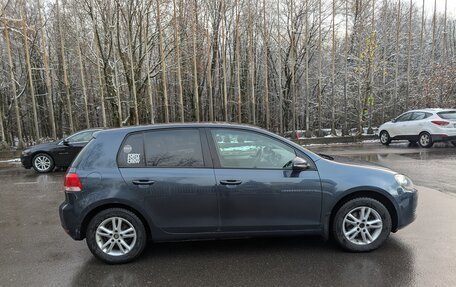 Volkswagen Golf VI, 2011 год, 850 000 рублей, 4 фотография