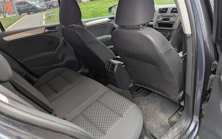 Volkswagen Golf VI, 2011 год, 850 000 рублей, 15 фотография