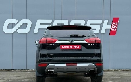 Geely Atlas I, 2018 год, 1 700 000 рублей, 4 фотография