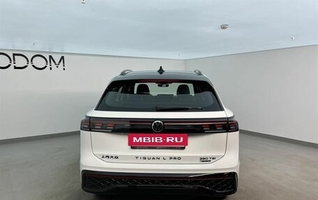 Volkswagen Tiguan, 2025 год, 5 460 000 рублей, 6 фотография