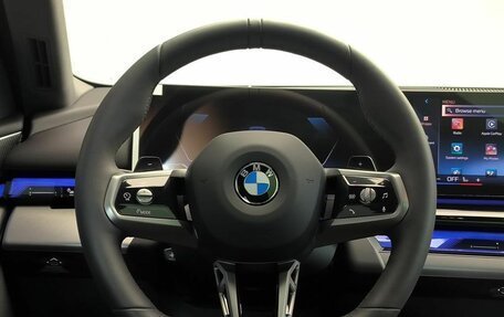 BMW 5 серия, 2025 год, 8 700 000 рублей, 14 фотография