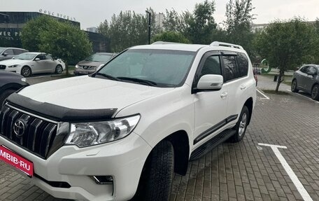 Toyota Land Cruiser Prado 150 рестайлинг 2, 2021 год, 4 800 000 рублей, 6 фотография