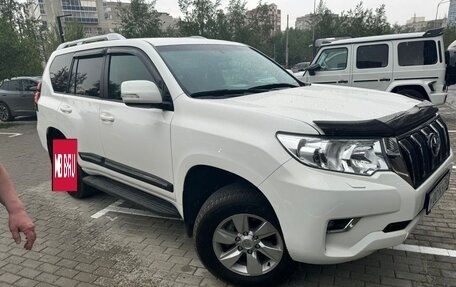 Toyota Land Cruiser Prado 150 рестайлинг 2, 2021 год, 4 800 000 рублей, 7 фотография