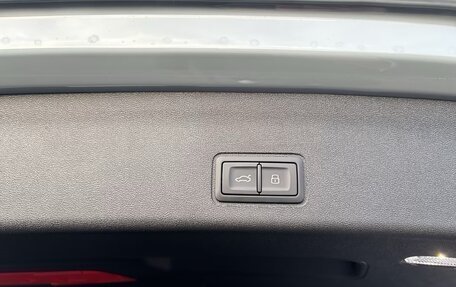 Audi Q3, 2025 год, 11 000 000 рублей, 23 фотография