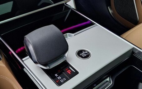 Land Rover Range Rover IV рестайлинг, 2025 год, 25 850 000 рублей, 15 фотография