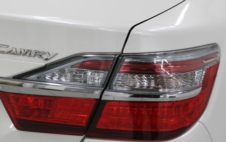 Toyota Camry, 2017 год, 2 350 000 рублей, 8 фотография