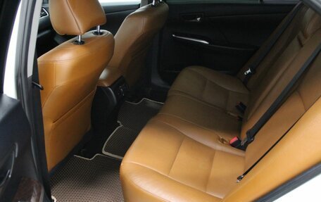 Toyota Camry, 2017 год, 2 350 000 рублей, 11 фотография