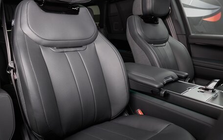 Land Rover Range Rover IV рестайлинг, 2025 год, 29 900 000 рублей, 18 фотография