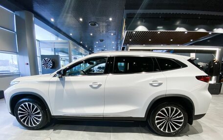 CheryExeed TXL, 2024 год, 3 600 000 рублей, 13 фотография