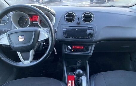 SEAT Ibiza IV рестайлинг 2, 2012 год, 660 000 рублей, 9 фотография