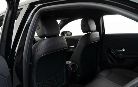 Mercedes-Benz A-Класс, 2019 год, 2 484 434 рублей, 12 фотография