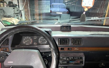 Mitsubishi Space Wagon III, 1985 год, 110 000 рублей, 1 фотография