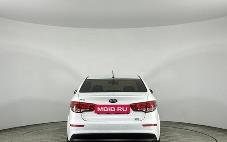 KIA Rio III рестайлинг, 2016 год, 980 000 рублей, 8 фотография