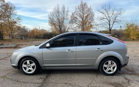 Ford Focus II рестайлинг, 2005 год, 550 000 рублей, 2 фотография
