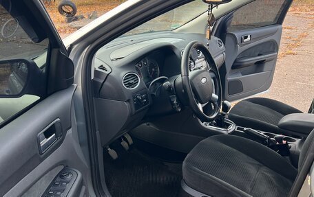 Ford Focus II рестайлинг, 2005 год, 550 000 рублей, 11 фотография