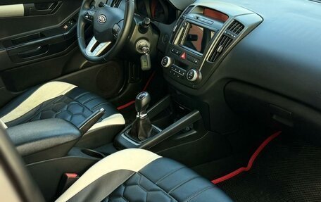 KIA cee'd I рестайлинг, 2011 год, 890 000 рублей, 24 фотография