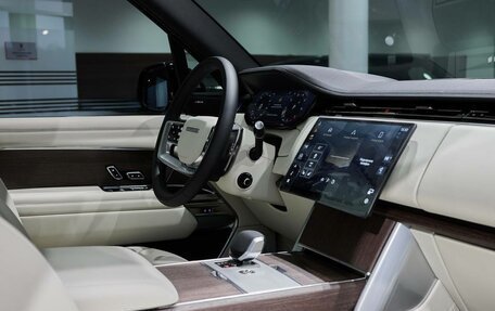 Land Rover Range Rover IV рестайлинг, 2025 год, 23 000 000 рублей, 9 фотография