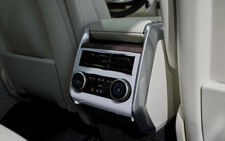 Land Rover Range Rover IV рестайлинг, 2025 год, 23 000 000 рублей, 19 фотография