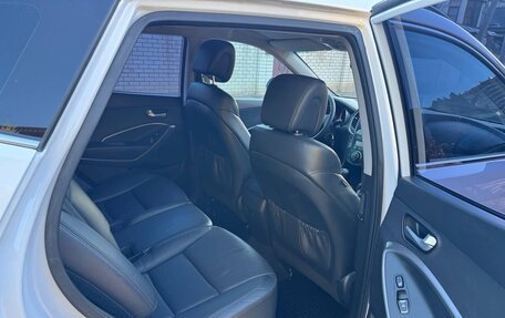 Hyundai Santa Fe III рестайлинг, 2015 год, 1 930 000 рублей, 11 фотография