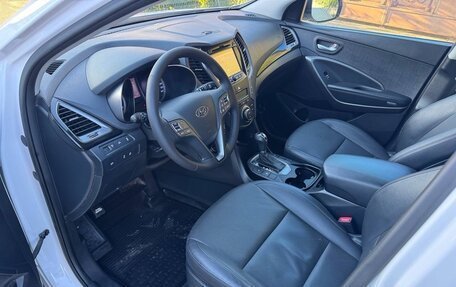 Hyundai Santa Fe III рестайлинг, 2015 год, 1 930 000 рублей, 17 фотография