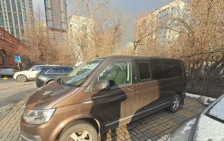 Volkswagen Caravelle T6 рестайлинг, 2017 год, 3 600 000 рублей, 4 фотография