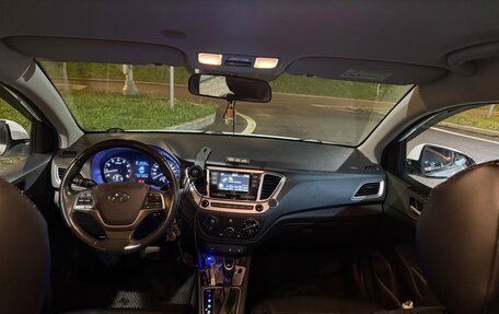 Hyundai Solaris II рестайлинг, 2020 год, 1 400 000 рублей, 20 фотография