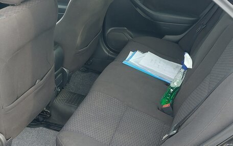 Toyota Avensis III рестайлинг, 2004 год, 550 000 рублей, 9 фотография